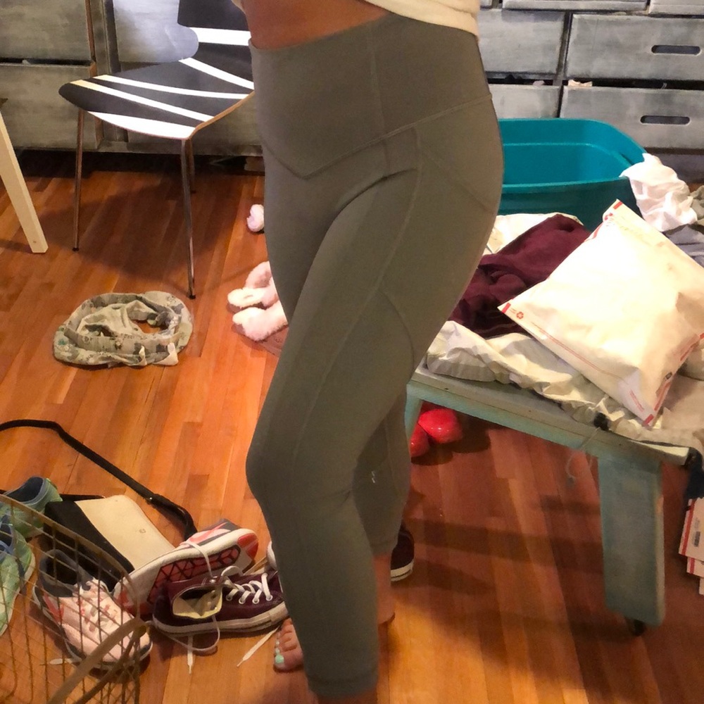 Lululemon leggings